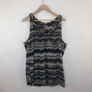Sweet Pea Geometric Twisted Neck Tank Size 3X